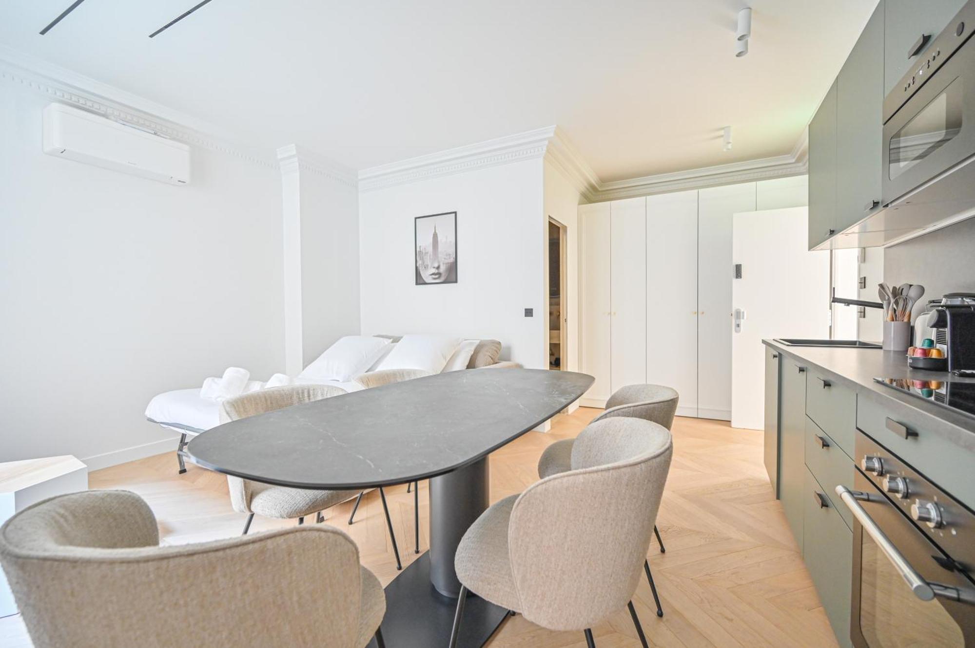 Sumptuous & Serene Parisian Flat Exteriér fotografie